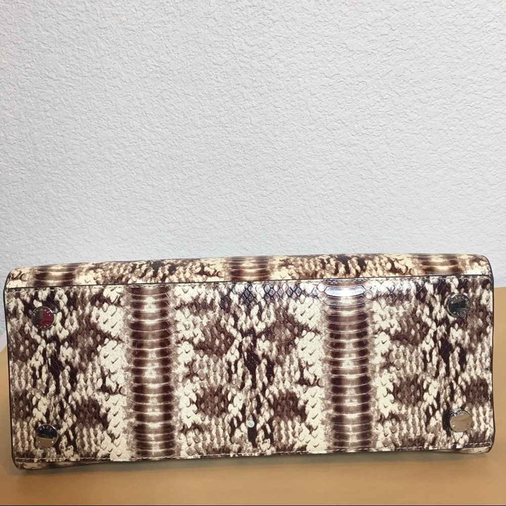 🎈SOLD🎈 NWT Michael Kors Large Snake Satchel Bag - Picture 6 of 8